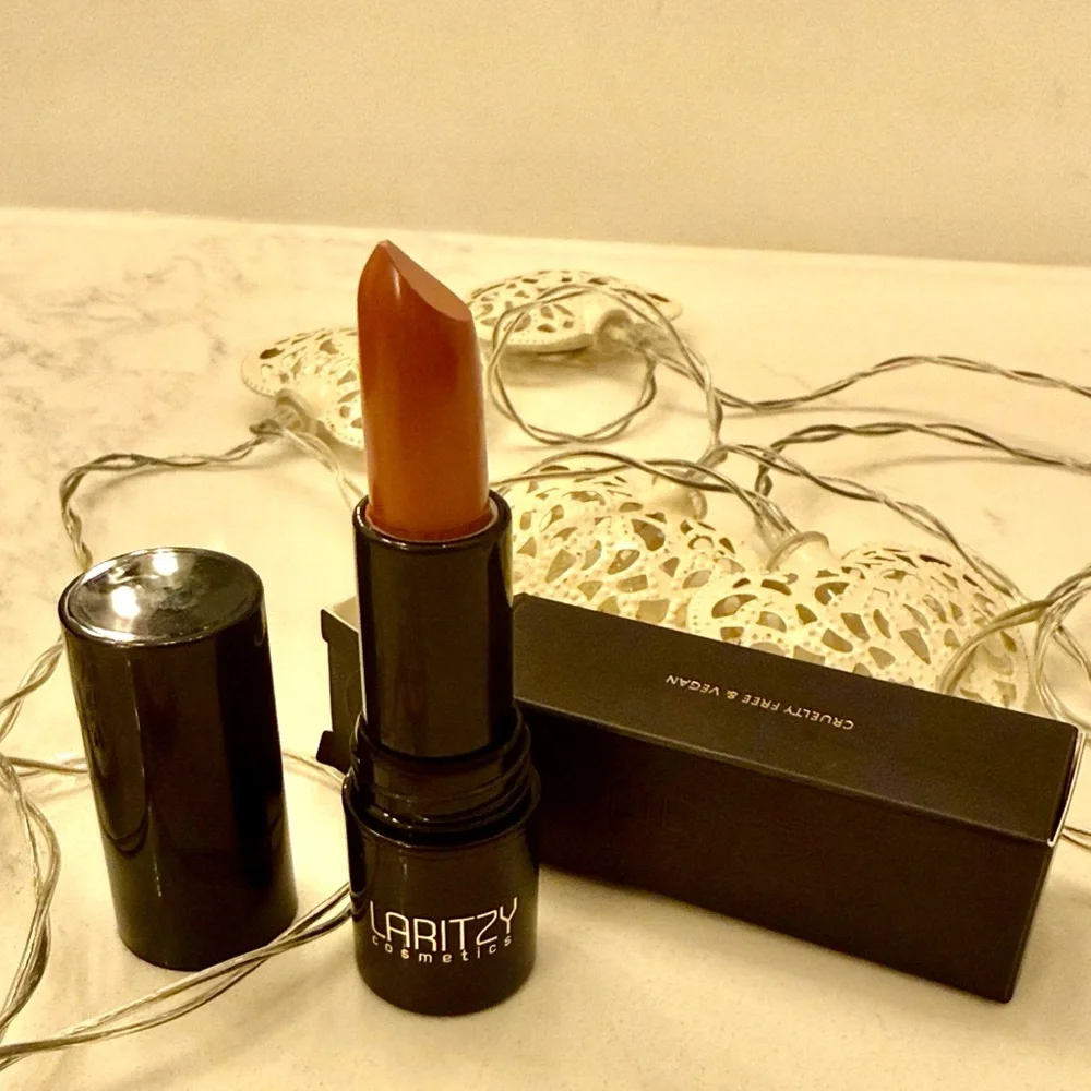 Laritzy Lipstick Taffy Nude Pink Cream Lip‎ Color New Cruelty Free Vegan